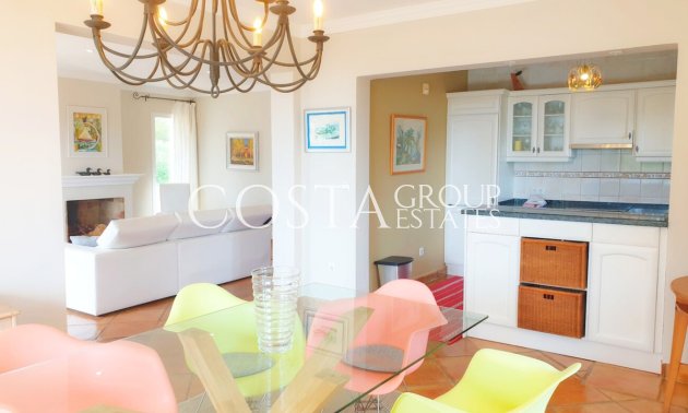 Herverkoop - Villa -
Teulada - Moraira