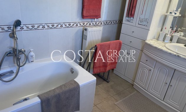 Revente - Villa -
Rojales - Quesada