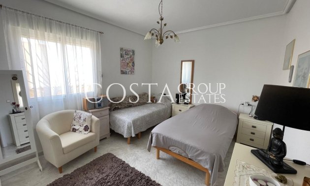 Wiederverkauf - Villa -
Rojales - Quesada