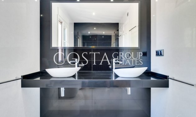 Resale - Villa -
Benissa - Benissa Centro