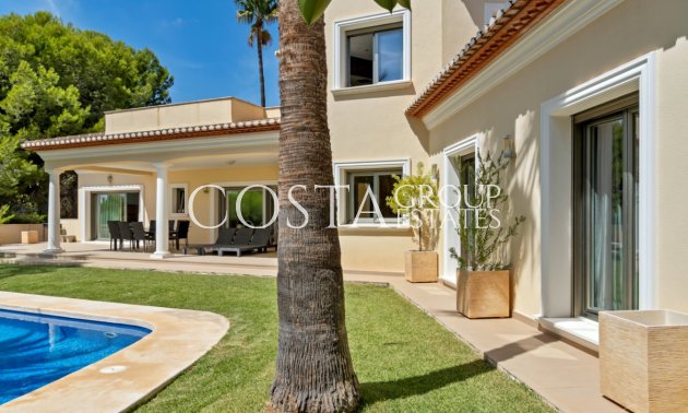 Resale - Villa -
Benissa - Benissa Centro