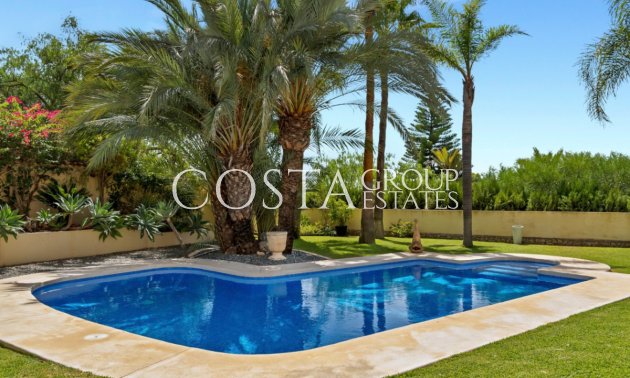 Resale - Villa -
Benissa - Benissa Centro