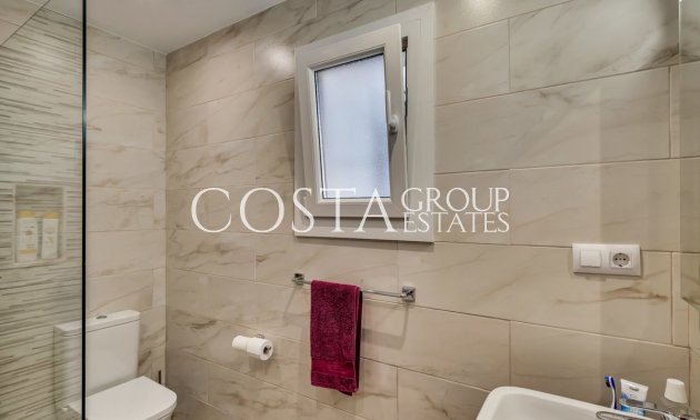 Wiederverkauf - Villa -
Benissa