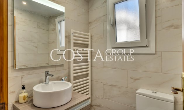 Wiederverkauf - Villa -
Benissa