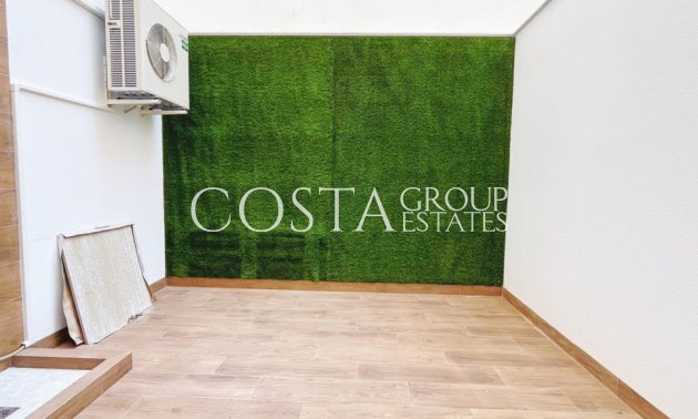 Resale - Apartments -
Torrevieja - Playa del Cura