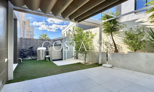 Herverkoop - Villa -
Orihuela Costa - Lomas de Cabo Roig