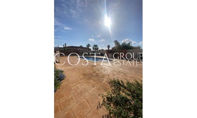 Odsprzedaż - Willa -
Catral - Catral Centro