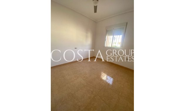 Odsprzedaż - Willa -
Catral - Catral Centro