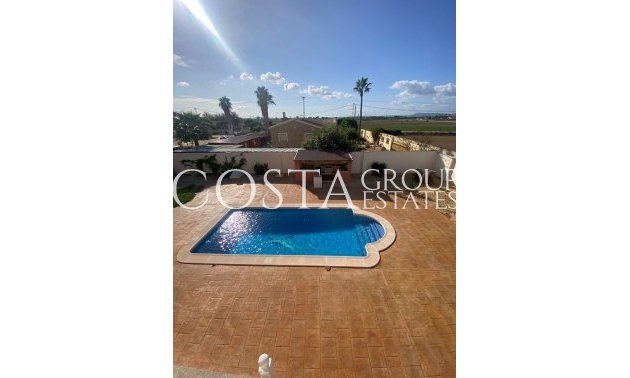 Odsprzedaż - Willa -
Catral - Catral Centro