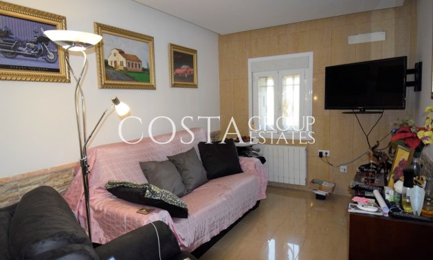 Resale - Villa -
Guardamar del Segura - Guardamar del Segura Centro