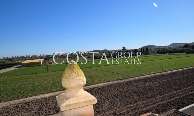 Resale - Villa -
Guardamar del Segura - Guardamar del Segura Centro