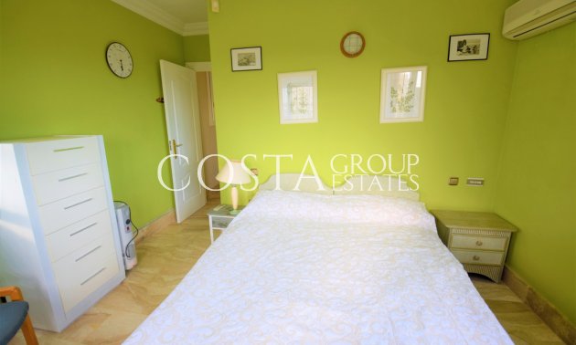 Resale - Villa -
Guardamar del Segura - Guardamar del Segura Centro