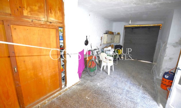 Resale - Villa -
Guardamar del Segura - Guardamar del Segura Centro