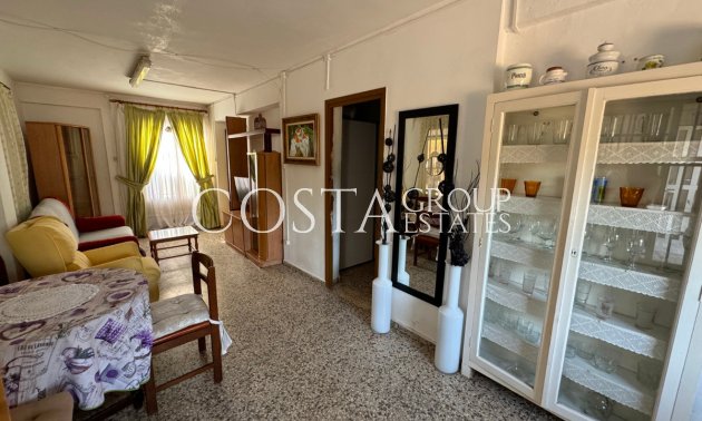Resale - Villa -
Guardamar del Segura - Guardamar del Segura Centro