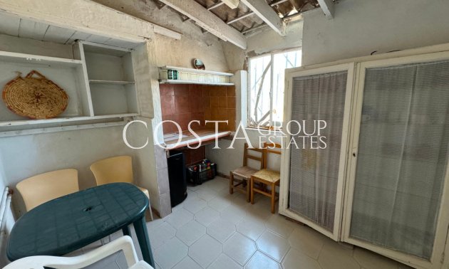 Resale - Villa -
Guardamar del Segura - Guardamar del Segura Centro