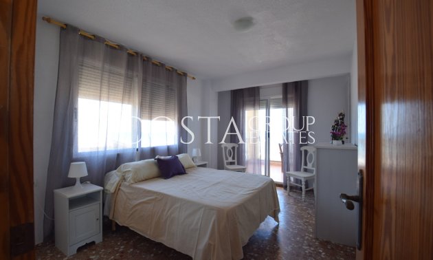 Resale - Villa -
Guardamar del Segura - Guardamar del Segura Centro