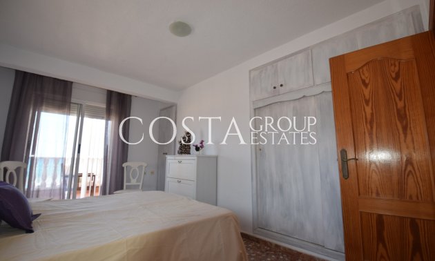 Resale - Villa -
Guardamar del Segura - Guardamar del Segura Centro