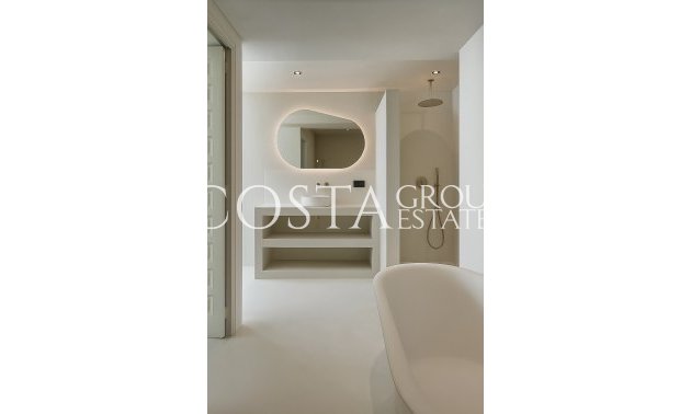 Odsprzedaż - Willa -
Benissa - Benissa Centro