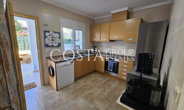 Resale - House -
Benitachell - Benitachell Centro