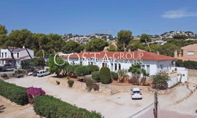 Resale - Villa -
Teulada - Moraira