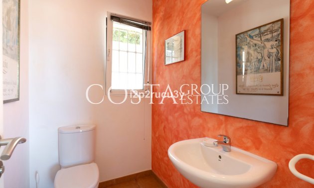 Herverkoop - Villa -
Teulada - Moraira