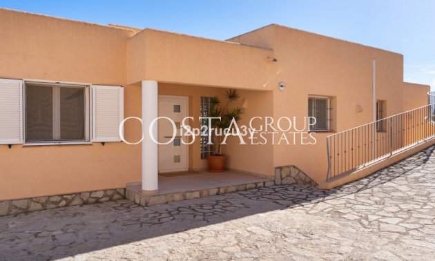 Herverkoop - Villa -
Teulada - Moraira