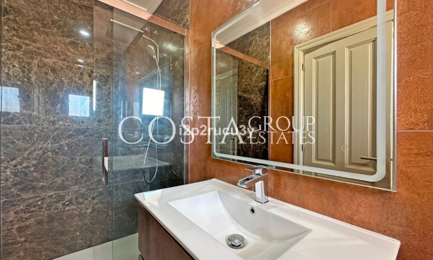 Resale - Villa -
Teulada - Moraira