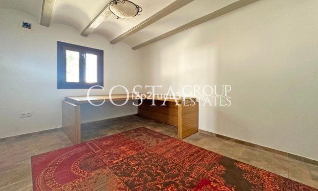 Resale - Villa -
Teulada - Moraira