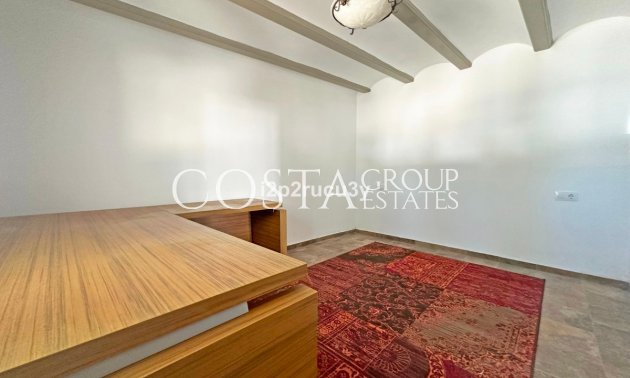 Resale - Villa -
Teulada - Moraira