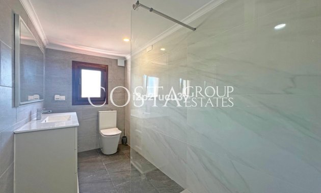 Resale - Villa -
Teulada - Moraira