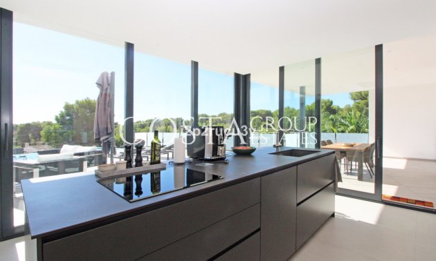 Herverkoop - Villa -
Teulada - Moraira