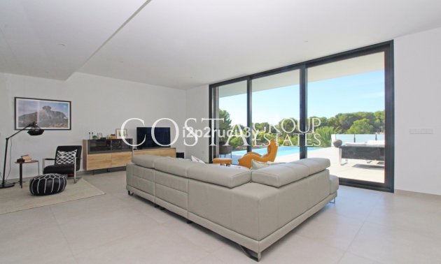 Herverkoop - Villa -
Teulada - Moraira