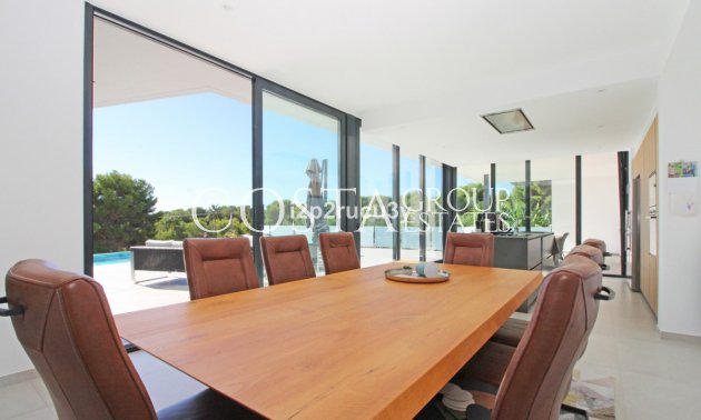 Herverkoop - Villa -
Teulada - Moraira