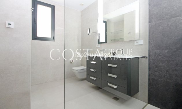 Herverkoop - Villa -
Teulada - Moraira