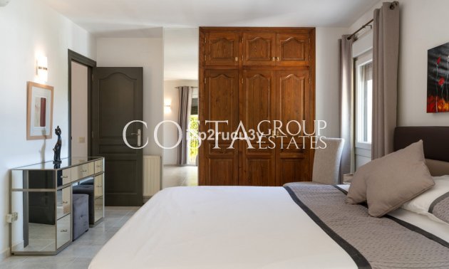 Resale - Villa -
Teulada - Moraira