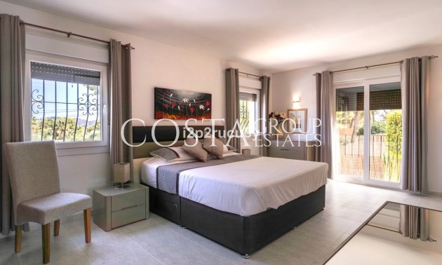 Resale - Villa -
Teulada - Moraira