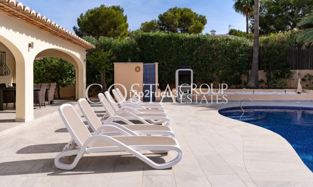 Resale - Villa -
Teulada - Moraira