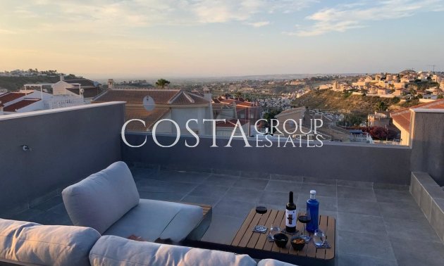 Resale - Villa -
Rojales - Ciudad Quesada