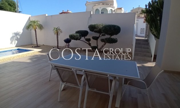 Resale - Villa -
Rojales - Ciudad Quesada