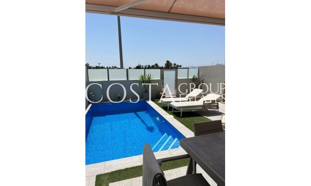 Wiederverkauf - Villa -
Daya Vieja - Daya Vieja Centro