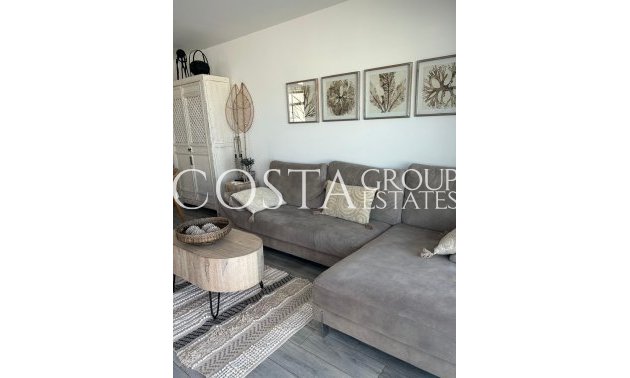 Wiederverkauf - Villa -
Daya Vieja - Daya Vieja Centro