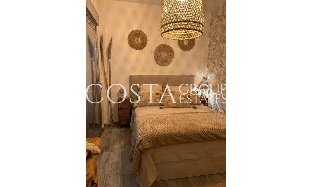 Wiederverkauf - Villa -
Daya Vieja - Daya Vieja Centro