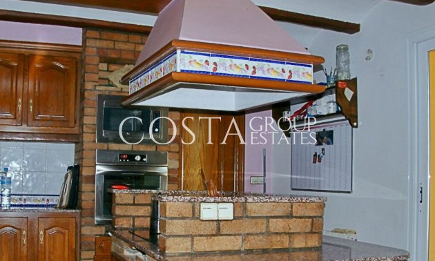 Herverkoop - Villa -
Lorca - Lorca Centro