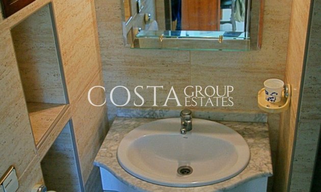 Herverkoop - Villa -
Lorca - Lorca Centro