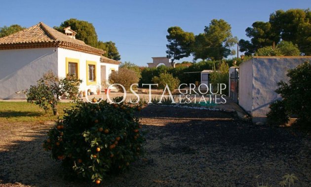 Herverkoop - Villa -
Lorca - Lorca Centro