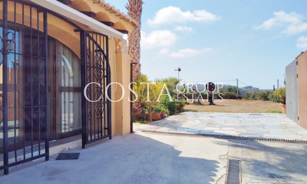 Odsprzedaż - Willa -
Benissa - Benissa Centro