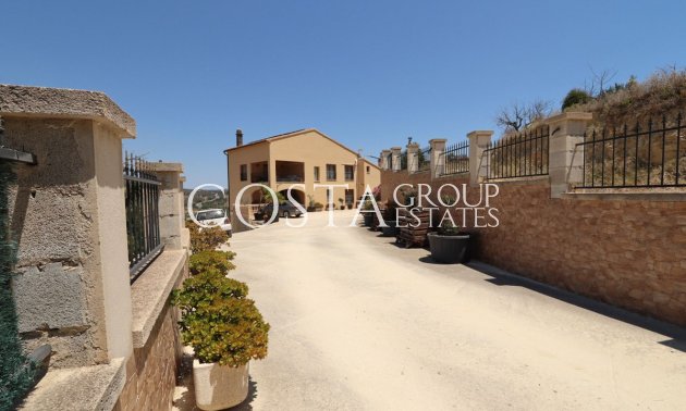 Odsprzedaż - Willa -
Benissa - Lleus