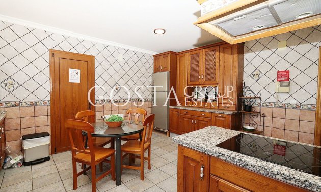 Odsprzedaż - Willa -
Benissa - Lleus