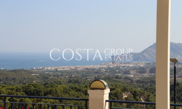 Resale - Villa -
Altea - Altea Centro
