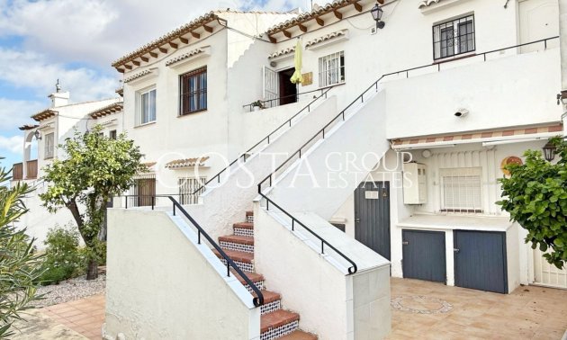 Resale - House -
Torrevieja